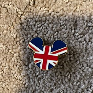 Disney pin